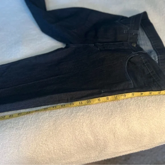 Classic Dark Blue Wash Custom Made Jeans for Men - Picture 16 of 16